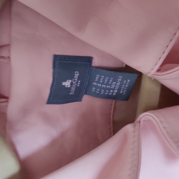 Baby Gap Pleather Jacket Pink. 3 years old. - Picture 2 of 3